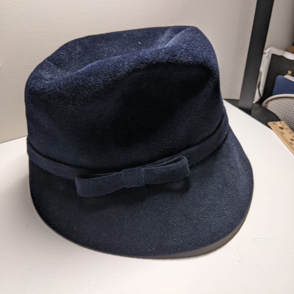 Marshall Field & Company women's Hat